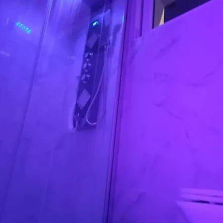 Sweet / Circuit 24h / Moto Gp / Antares / Oasis - Centre Des Expositions / Boulerie Jump 아파트 르망